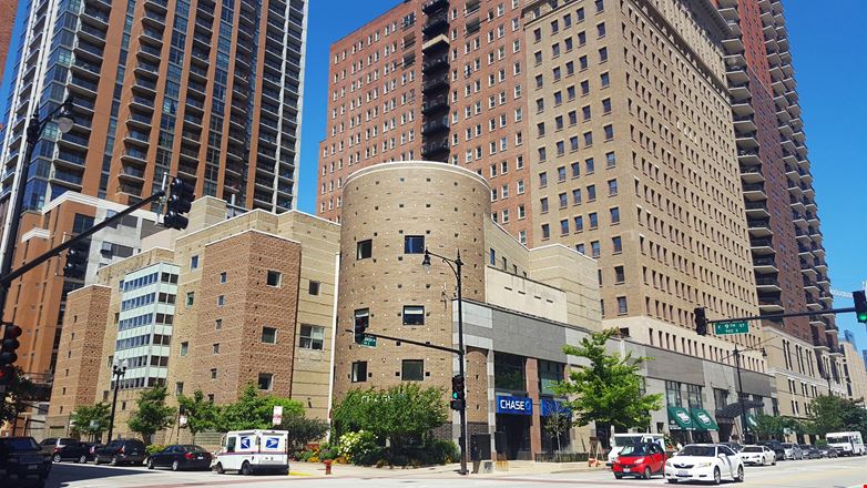 Preview of Office space for Rent at 850 S Wabash