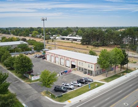 Preview of commercial space at 475 N. Linder Rd.