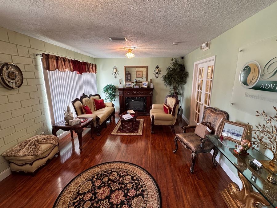 Retail Office Building Near Downtown New Port Richey