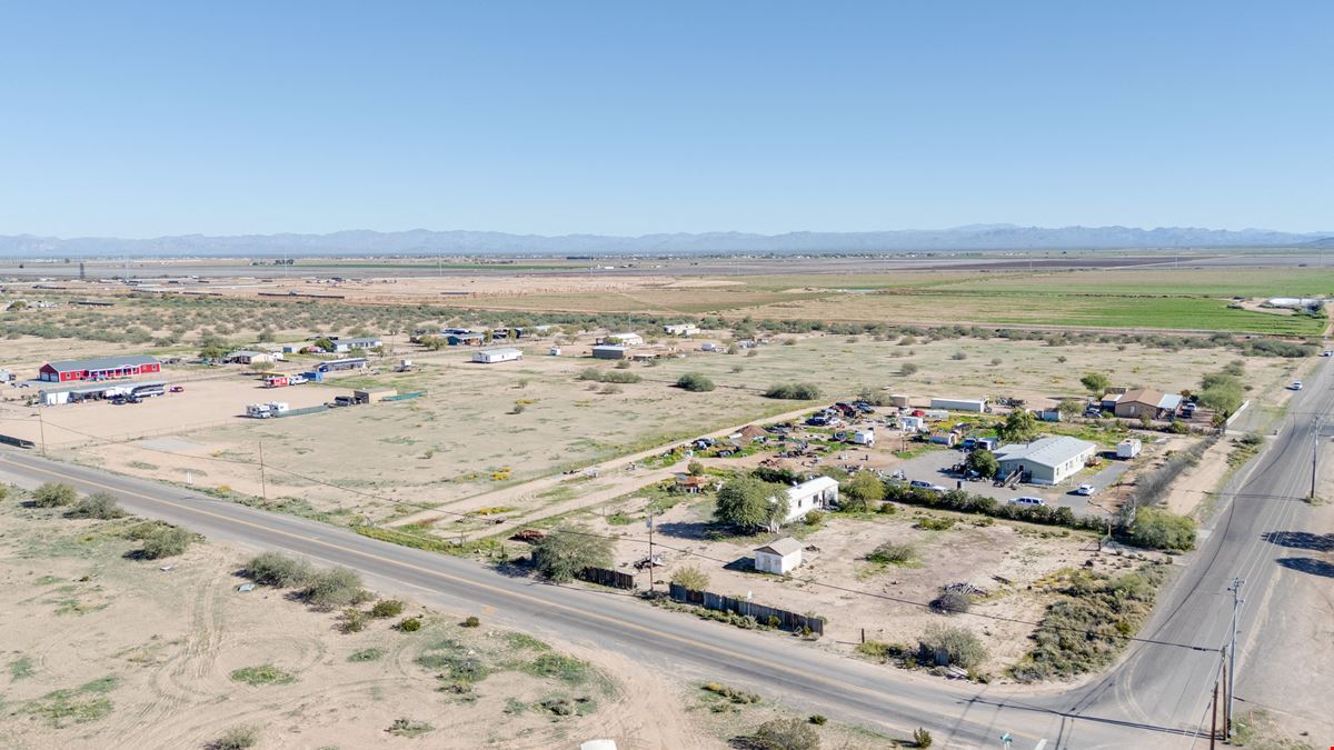 ONLY COMMERCIAL LOT AT THE HEART OF NEW DEVELOPMENT SURGE
