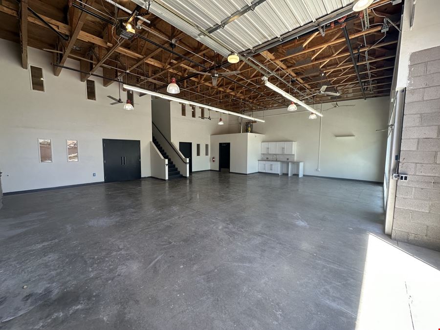 300 N Pasadena St