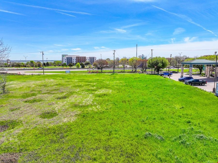 Land for Sale on Interstate 30 in Garland, TX