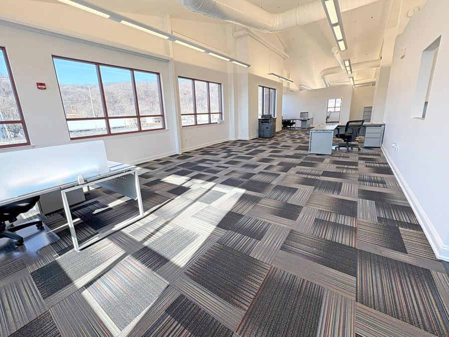 Flex Building Sublease