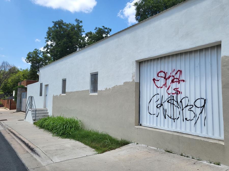 2,000-4500 sq ft available |Warehouse 5 minutes from Downtown Austin for Rent - #1755