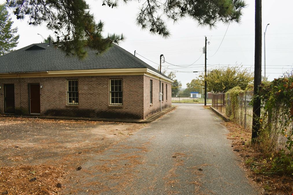 33 E. South St. - 2,384 SF Office in Downtown Montgomery