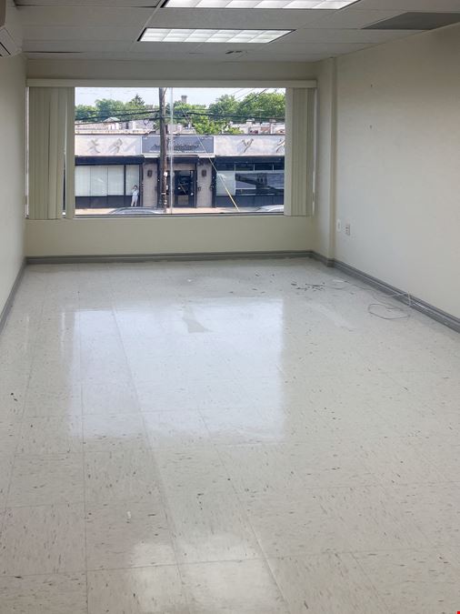 3,000 SF | 3041 Avenue U | Built Out Medical Office for Lease
