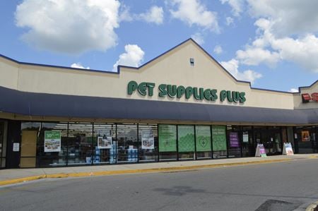 Preview of Retail space for Rent at 768 South Jefferson Ave.