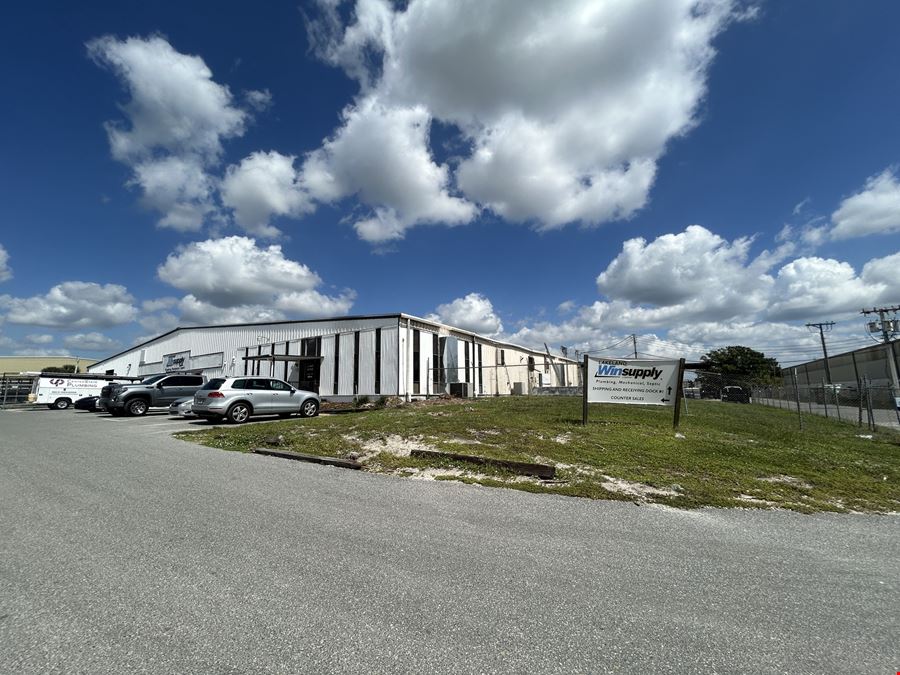 Warehouse/Flex Space Near Polk Parkway
