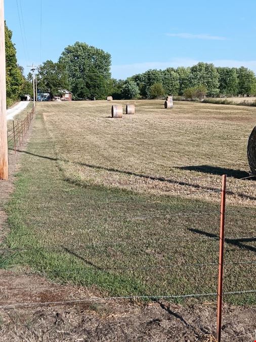 10 Acres of Commercial Land in Neosho, MO