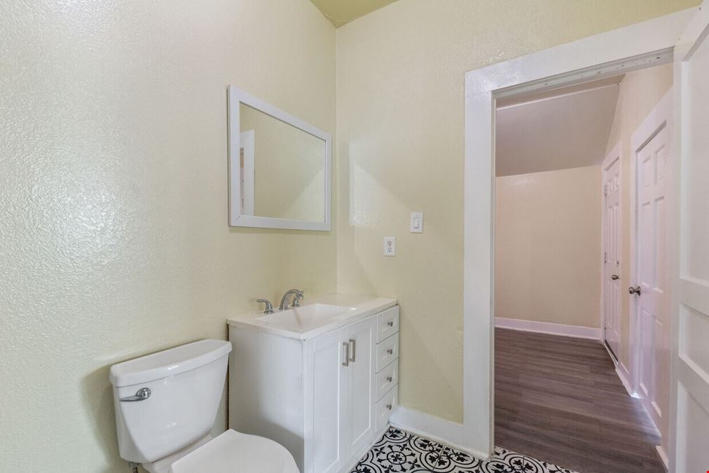 The Junction - 4 Plex 110 Muth Street | San Antonio