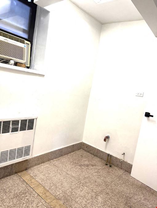 Significant Price Discount 800 sq ft Medical Professional Office School House of Worship Seminary Day Care Non Profit Coop