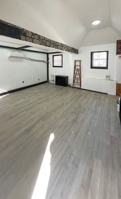 450 SF | 2079 Coyle St | Office Space for Lease
