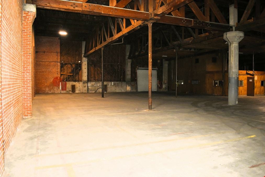 Aronov Warehouse