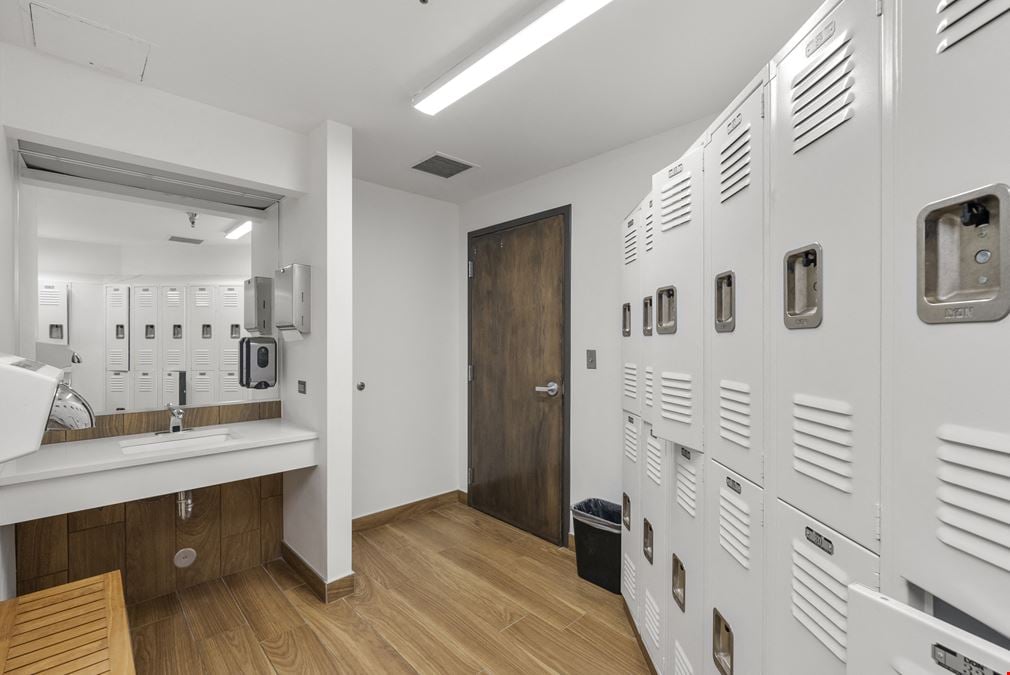 400 W. 48th Ave. Suites 250 & 300
