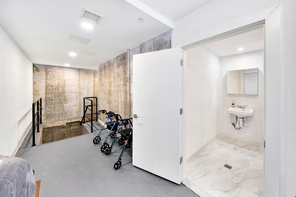 485 East 28th Street