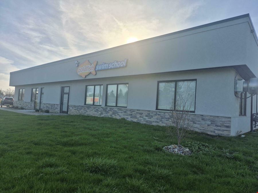 3310 Southwestern Blvd -  1,986+/- SF Retail Opportunity