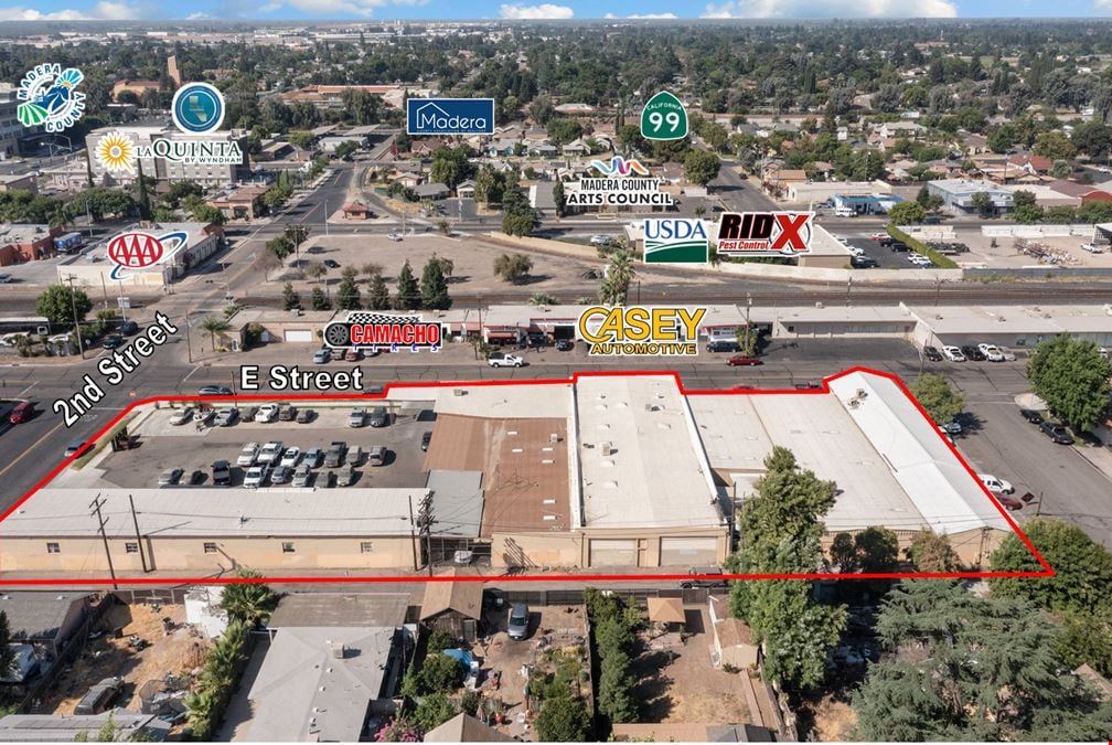Value Add Investment: ±43,921 SF Industrial Complex @ Corner