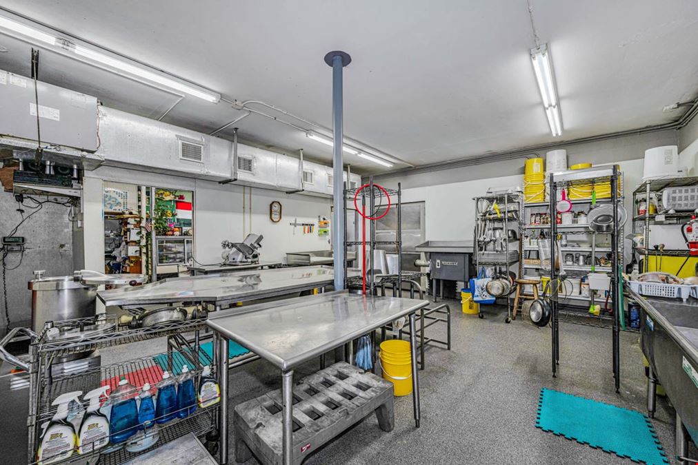2,500SF Commercial Building in Safety Harbor