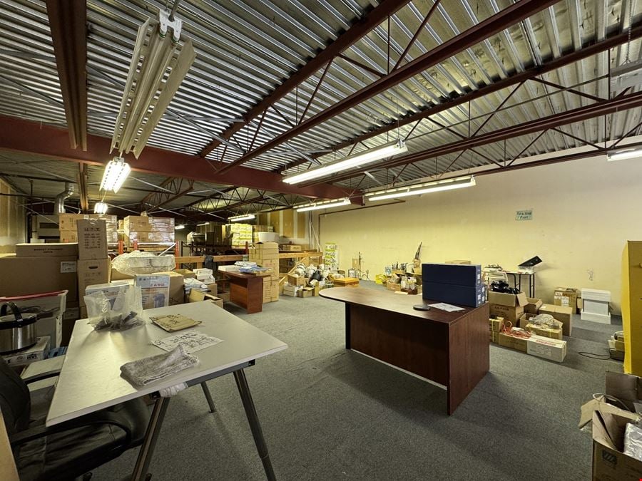 Unit 140 - 11120 Bridgeport Road
