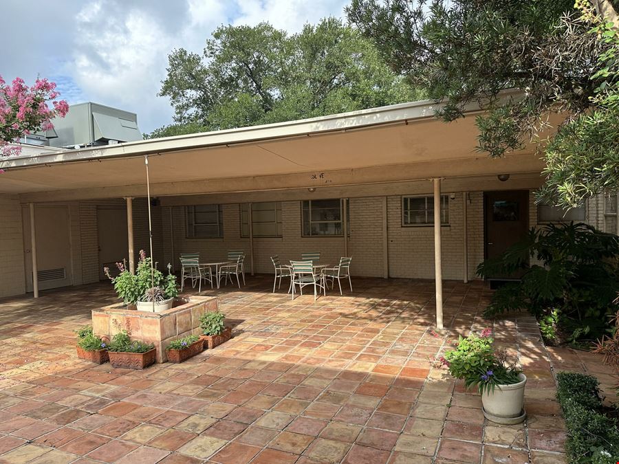River Oak Office Building for Lease - 2121 San Felipe St, Houston, TX 77019-5668