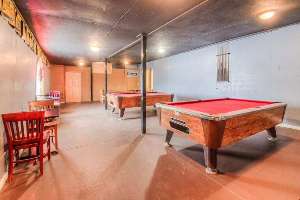 Newly Remodeled Bar/Restaurant in Zillah, WA