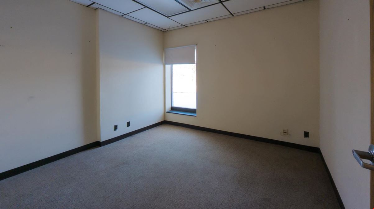 2450 Marion Road SE - Mixed-Use Building For Sale 