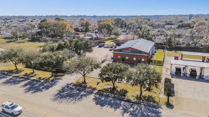 5252 FM 517 Road East