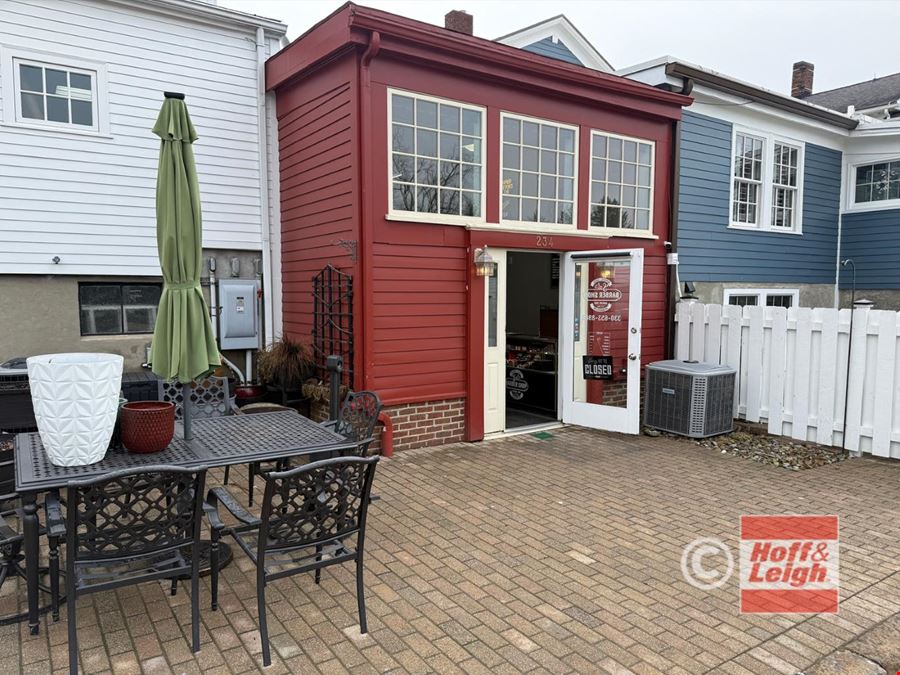 234-238 N Main St