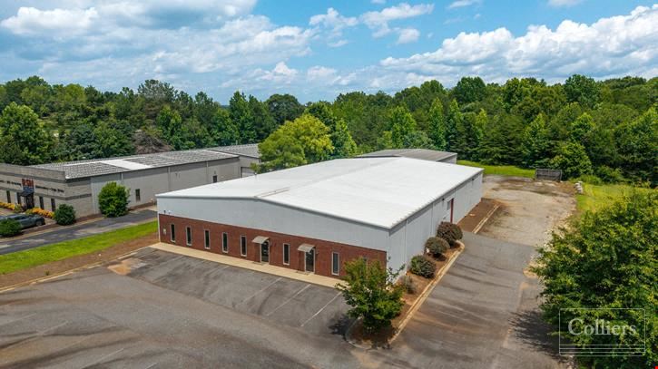 ±12,500-SF Industrial Space with Convenient Access to I-26 & I-85