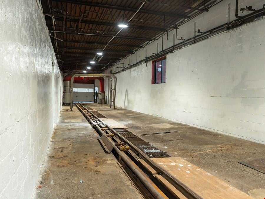 627 Erie Ave - Former Dr. Hugg's Car Wash