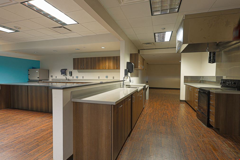 Oak Hills Professional Center