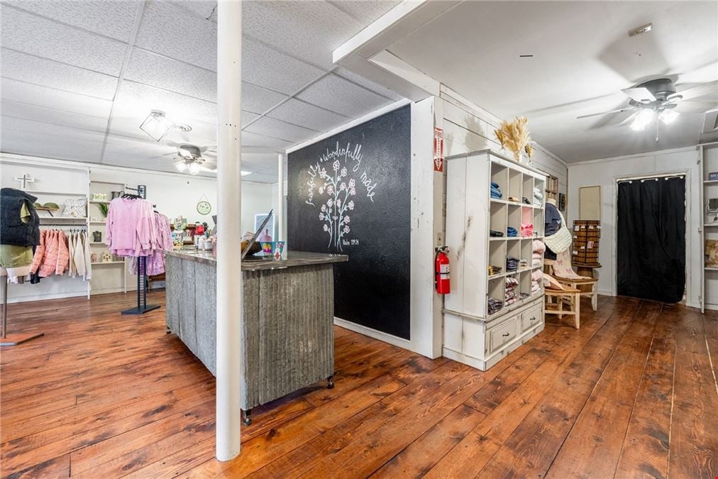339 N Main St