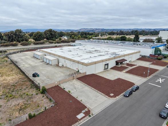 Preview of Industrial space for Rent at 1833 Stearman Avenue