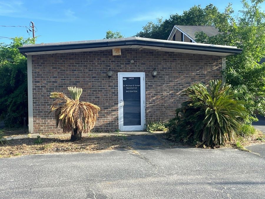 1415 Remount Road