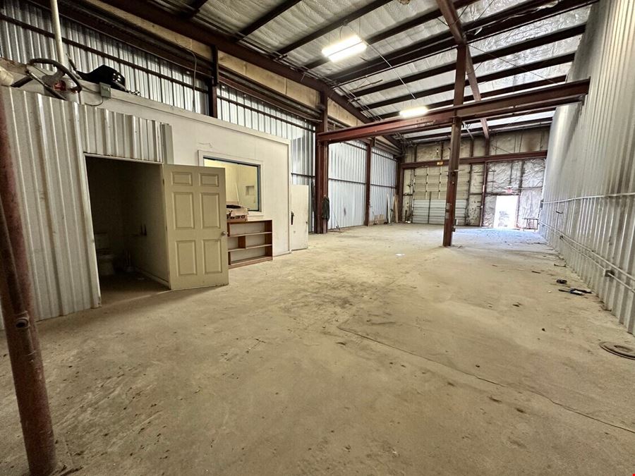 2833 Roosevelt Avenue | San Antonio