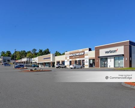 Preview of Retail space for Rent at 723 Broadway