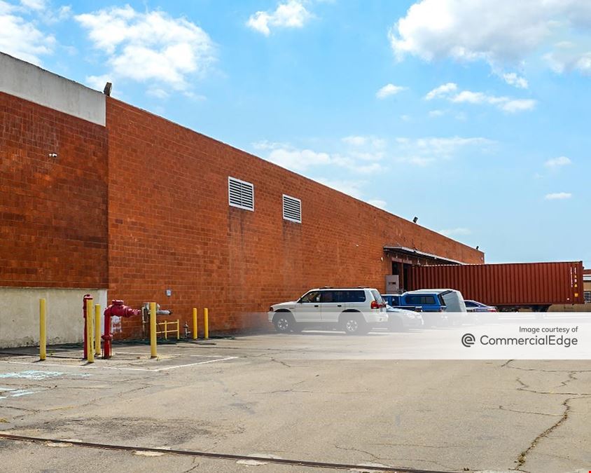 240 E. Rosecrans Ave.