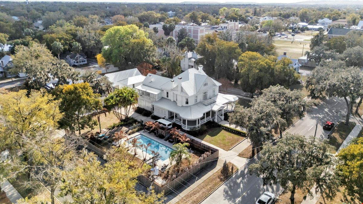 Historic Downtown Bartow Estate Commercial or Residential - 3 Buildings, 1 Parcel on .73 Acres