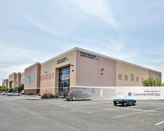 Preview of Industrial space for Rent at 655 West Elliot Road