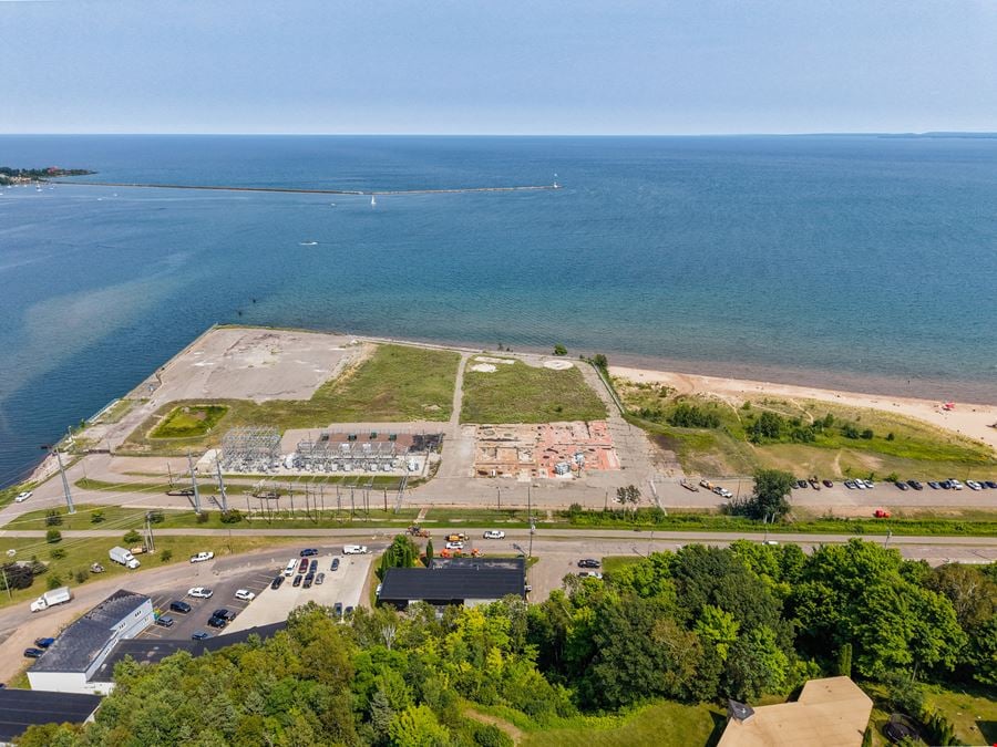 Mixed-Use Waterfront Redevelopment Opportunity in Marquette, MI