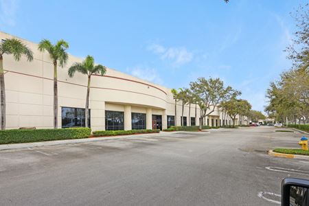 Preview of commercial space at 2877-2899 N Commerce Parkway