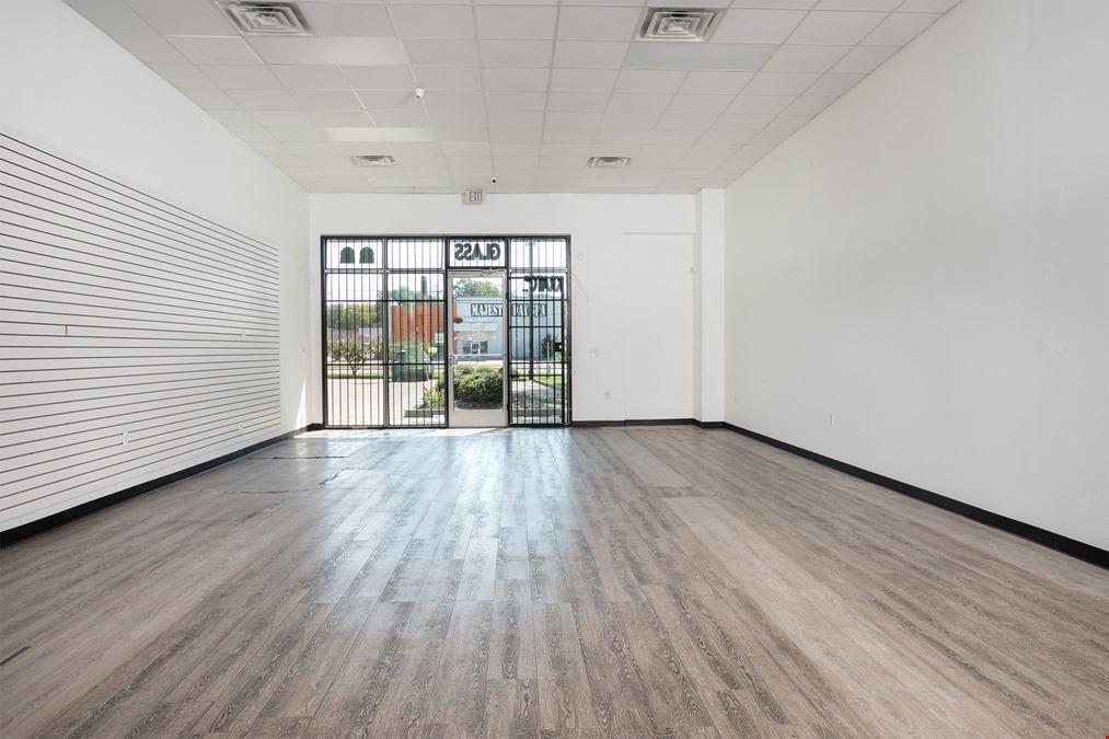 Retail Opportunity Near Walmart