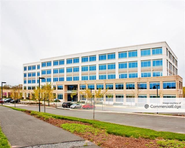 Commonwealth Centre Ph I Bldg I