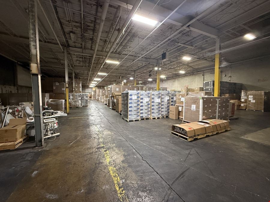 Flash Industrial Building
