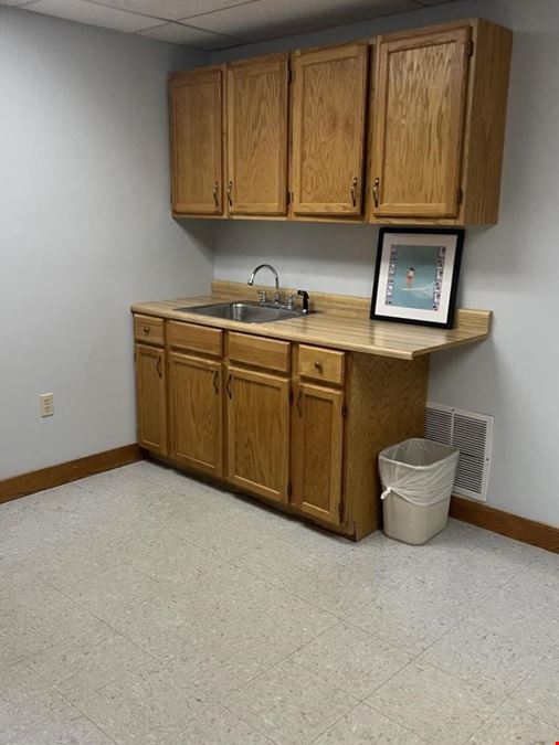 74 Northeastern Blvd #9B Nashua