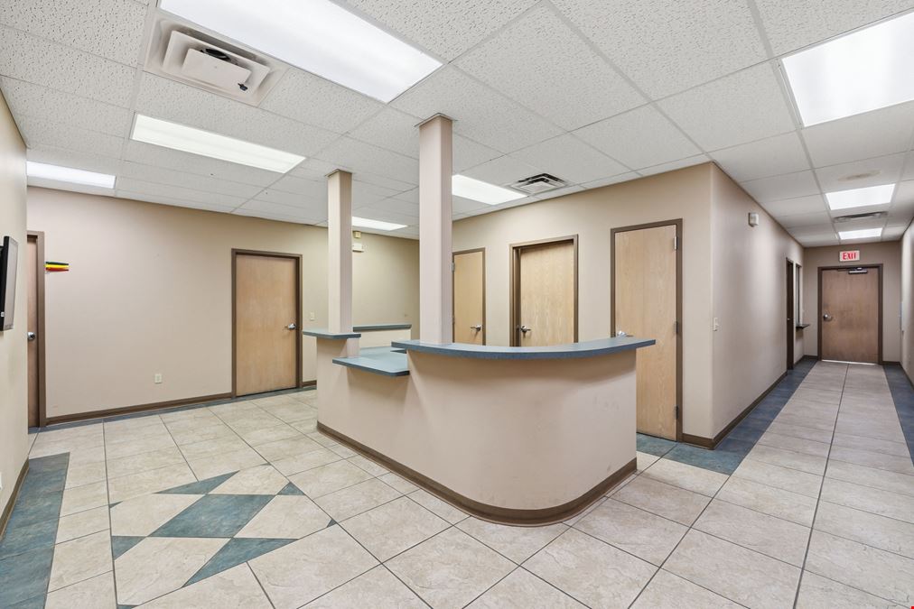 1200 East Savannah Avenue, Unit 13