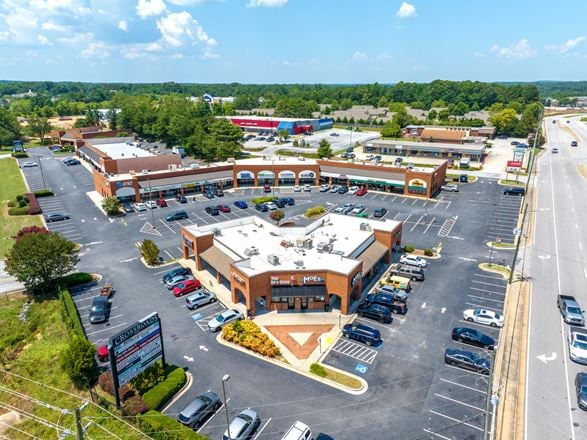 Preview of Retail space for Rent at 875 Flat Shoals Road SE