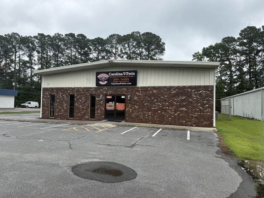 Former Auto Repair Shop | Flex Space Available
