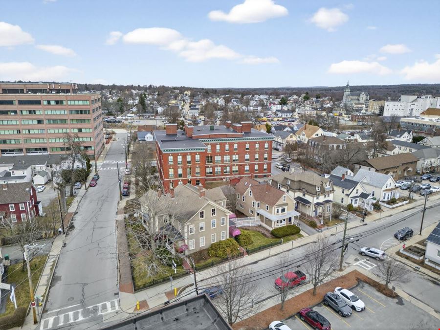 Flexible Use Building | Downtown Nashua | 2,500+/- SF | DMU Zoning
