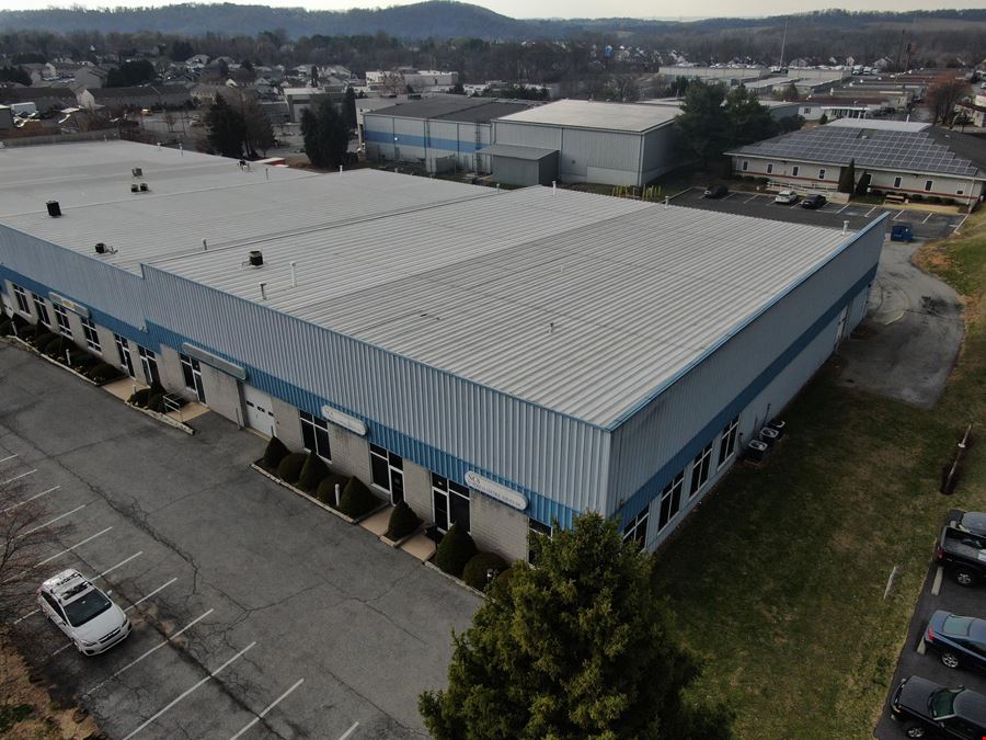 1124 Commons Blvd